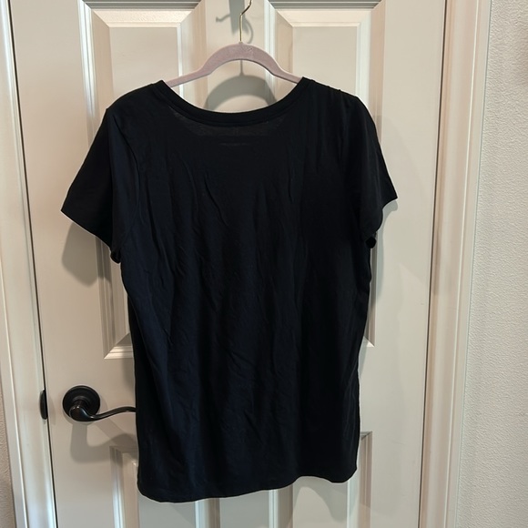 Home Alone Christmas Shirt from Torrid *Size 0/L* - Picture 2 of 4
